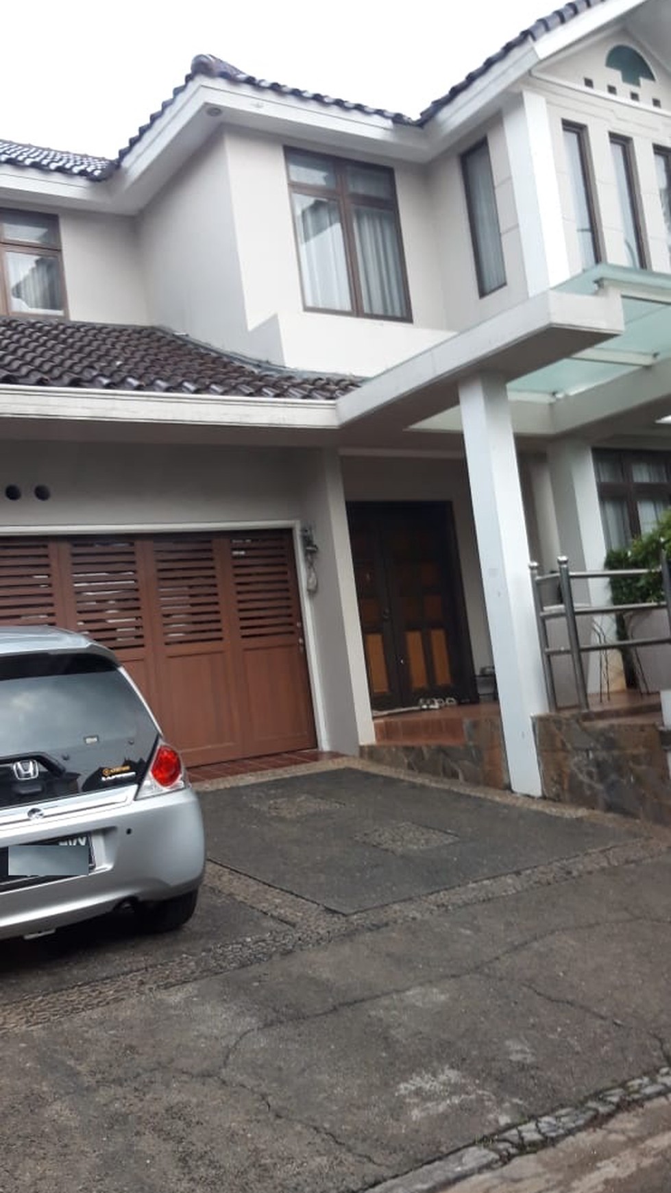 Rumah Minimalis ,siap huni,lokasi oke di Cikini Bintaro Jaya 7