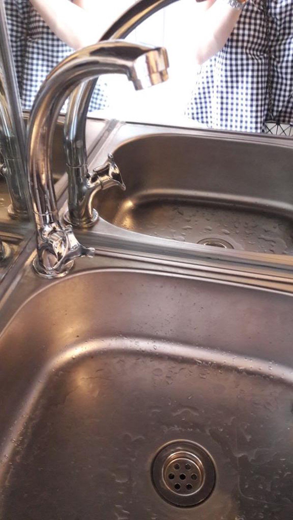 Dijual Murah Apartment Gunawangsa MERR 2 Bedroom Fully Furnished Mewah Tinggal Bawa Koper