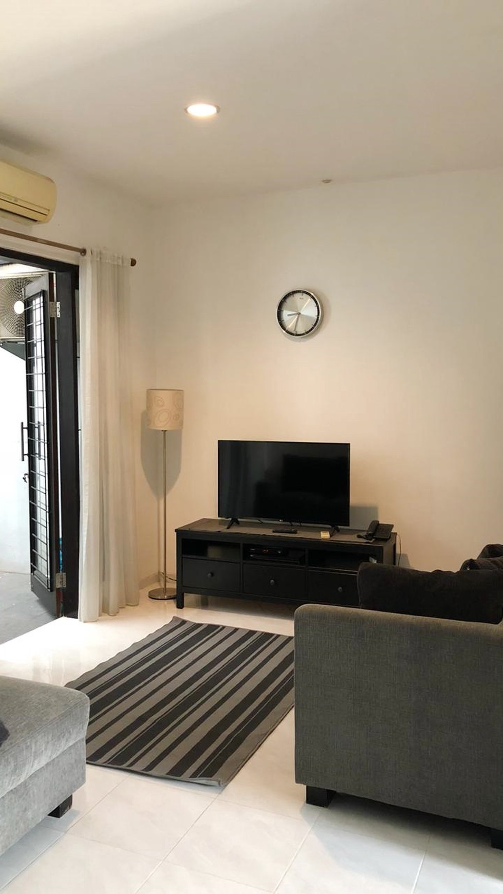 Rumah Bagus Di Bintaro Residence, Ciputat