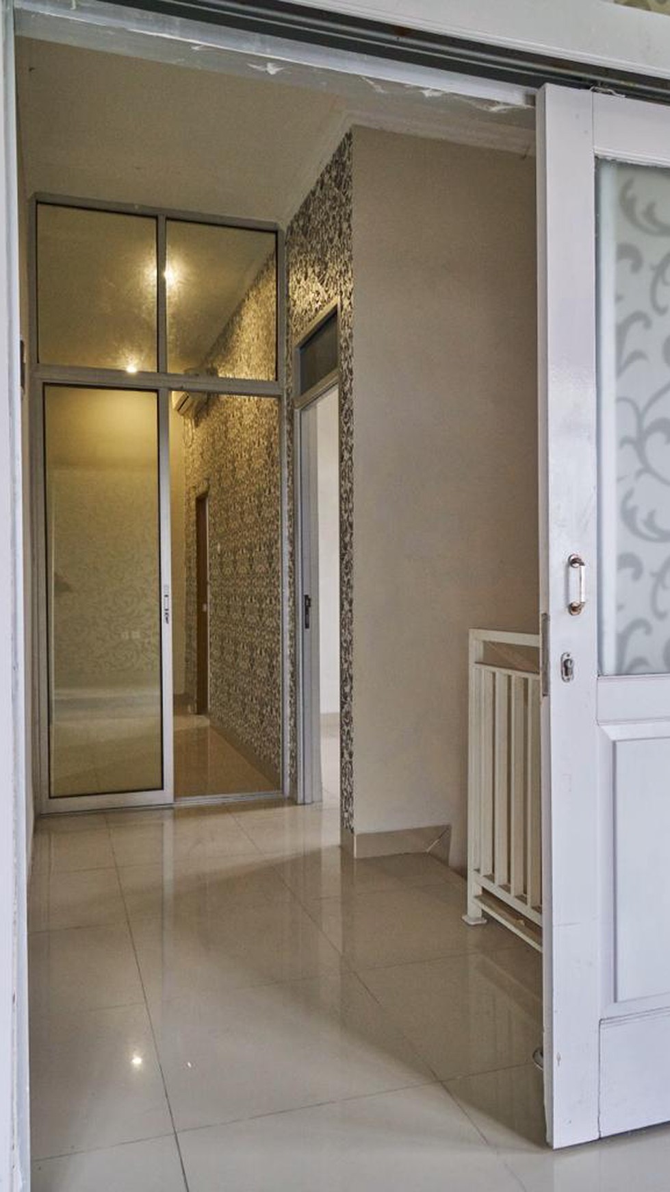 Rumah Cantik,Bagus sekali di Pondok Aren