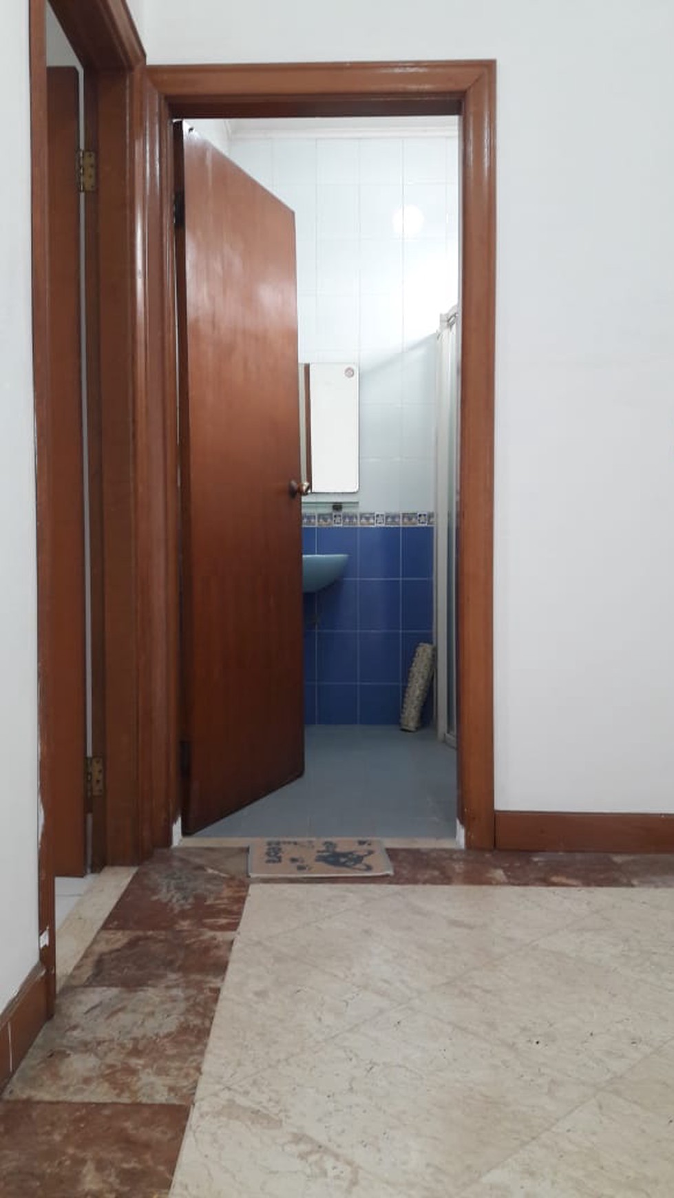 Rumah Dalam Ruangan Rapi,Siap Huni di Pondok Ranji