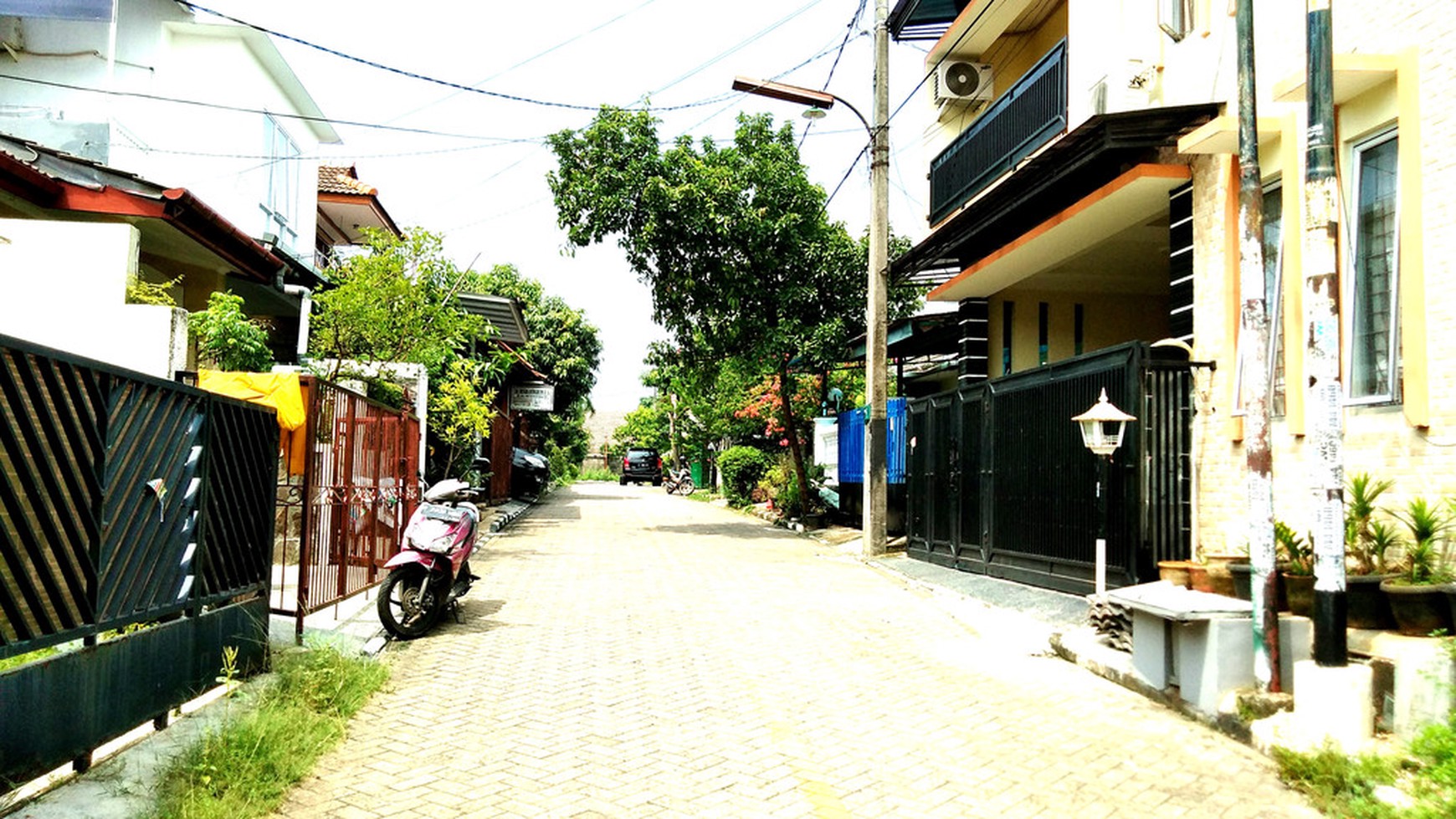 Rumah Lama Siap Huni Lt 186m hanya 1.45M nego sampai DEAL, MURAH!!!