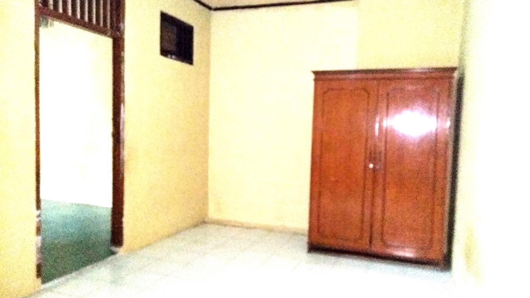 Rumah Lama Siap Huni Lt 186m hanya 1.45M nego sampai DEAL, MURAH!!!