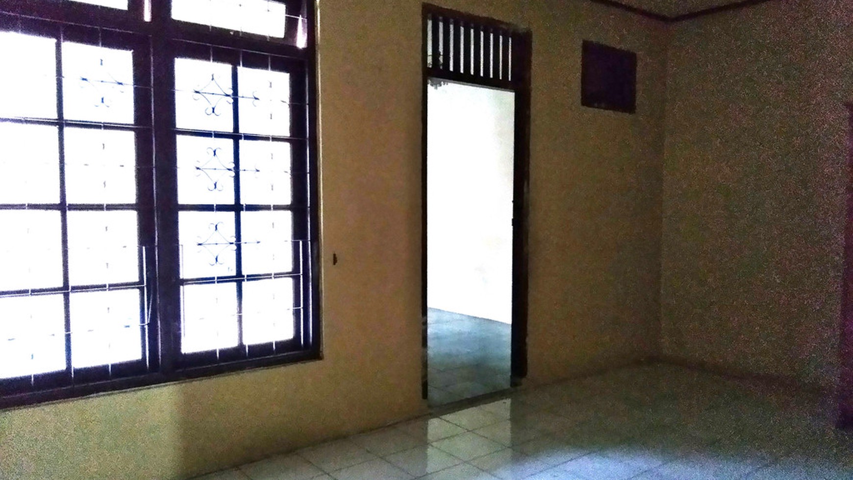 Rumah Lama Siap Huni Lt 186m hanya 1.45M nego sampai DEAL, MURAH!!!