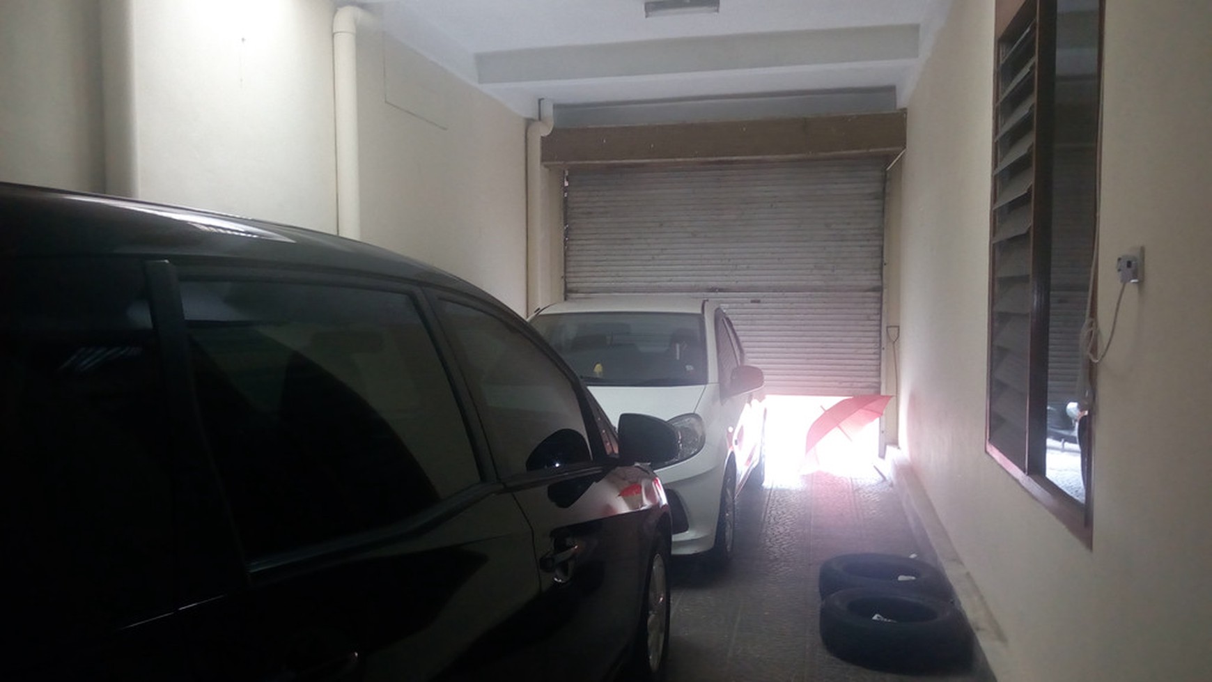 RUMAH TINGGAL, COCOK UNTUK KOST, 31 KAMAR, JL STM PEMBANGUNAN.