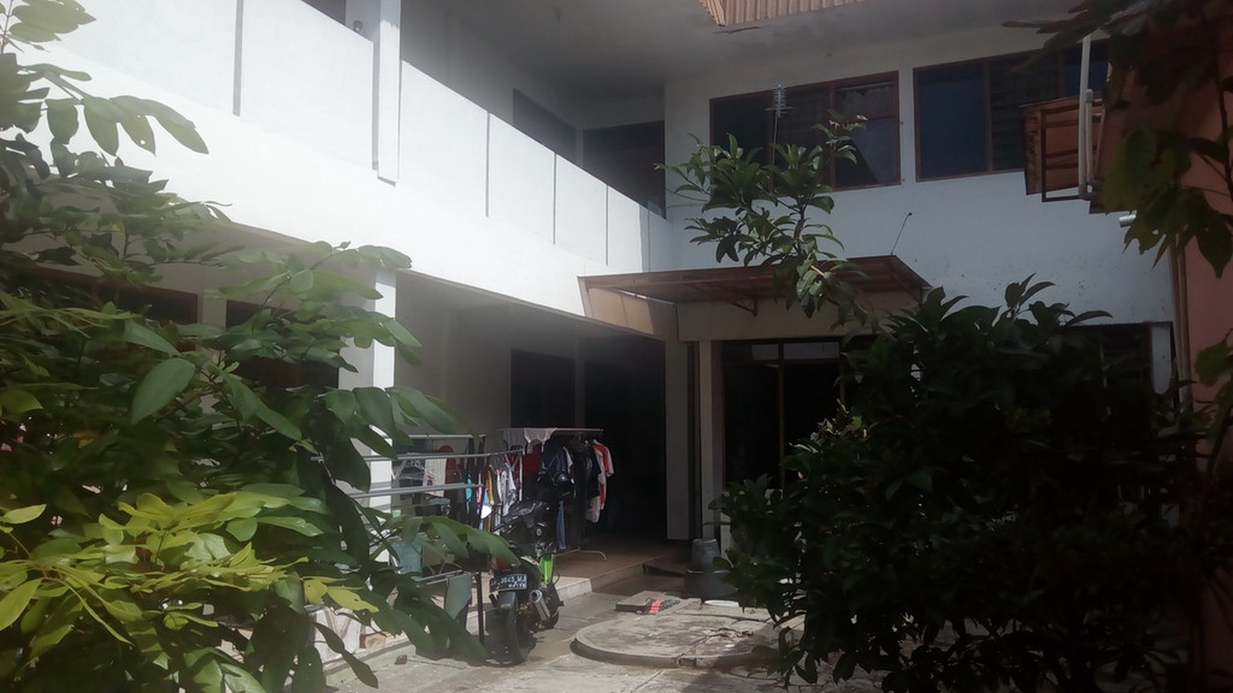 RUMAH TINGGAL, COCOK UNTUK KOST, 31 KAMAR, JL STM PEMBANGUNAN.