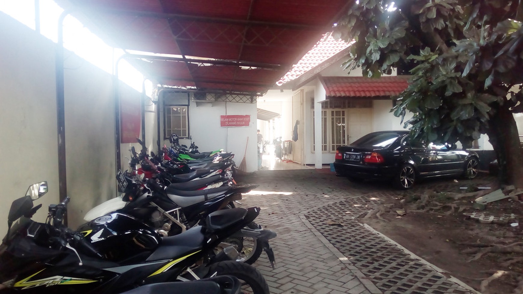 RUMAH KOST, JL GARUNI II, DEKAT BABARSARI, YKPN, ATMAJAYA
