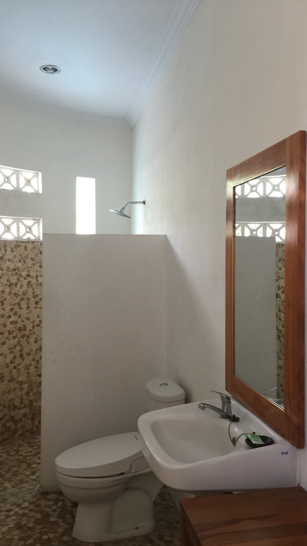 GUEST HOUSE BERGAYA ETNIK DITENGAH KOTA YOGYAKARTA, NGADINEGARAN