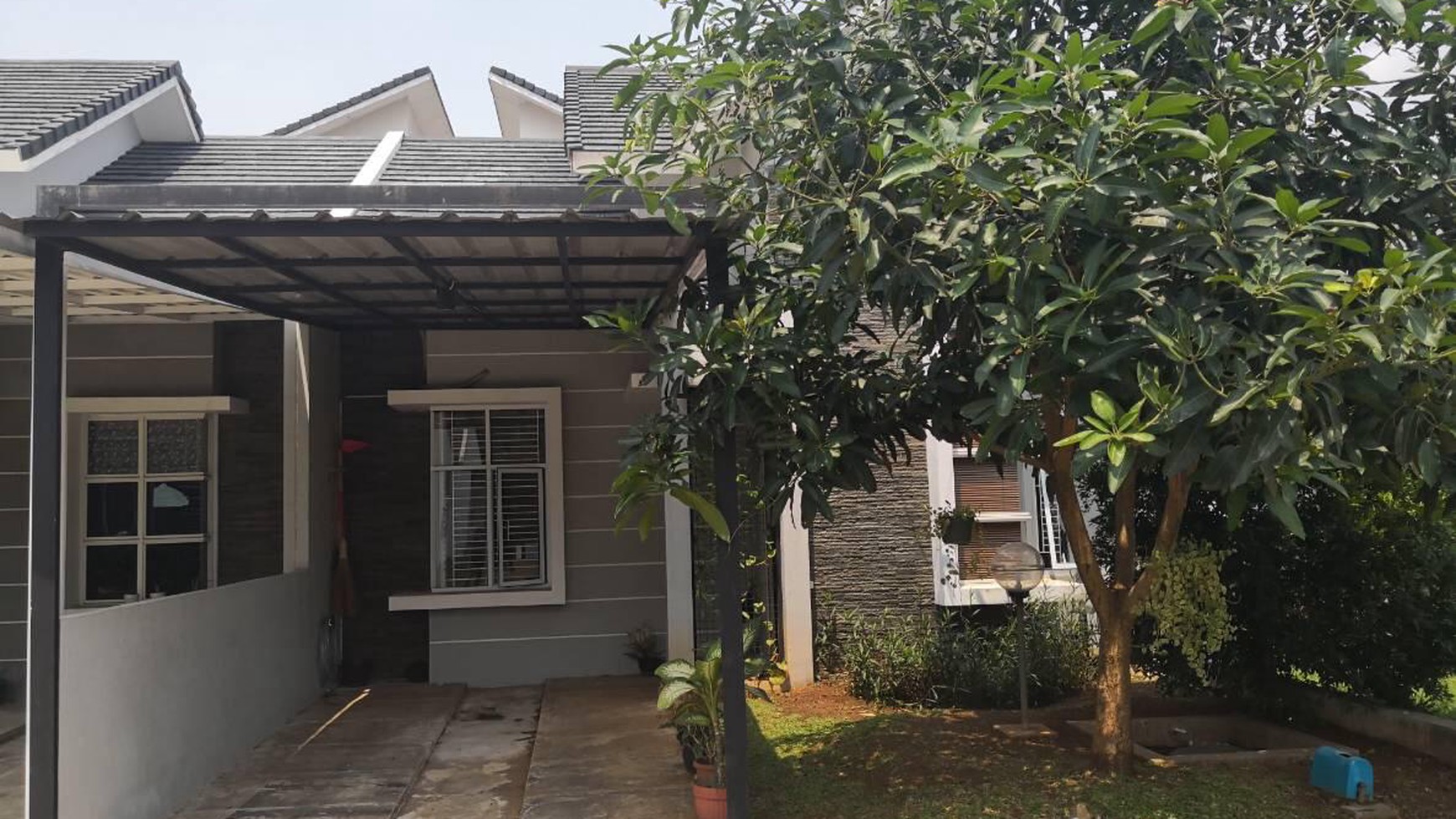 Rumah Cantiq Minimalis+Mezanine Luas 105m Harga 1 M Nego sampai DEAL.