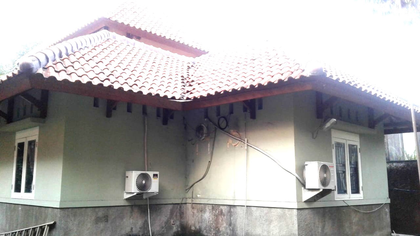 Rumah lama hitung tanah 514m harga 5.75M nego sampai deal