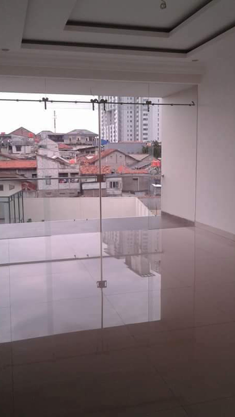 Rumah Cipete Utara, Luas 267 M, 2 Lantai, HARGA 13 M. Nego.