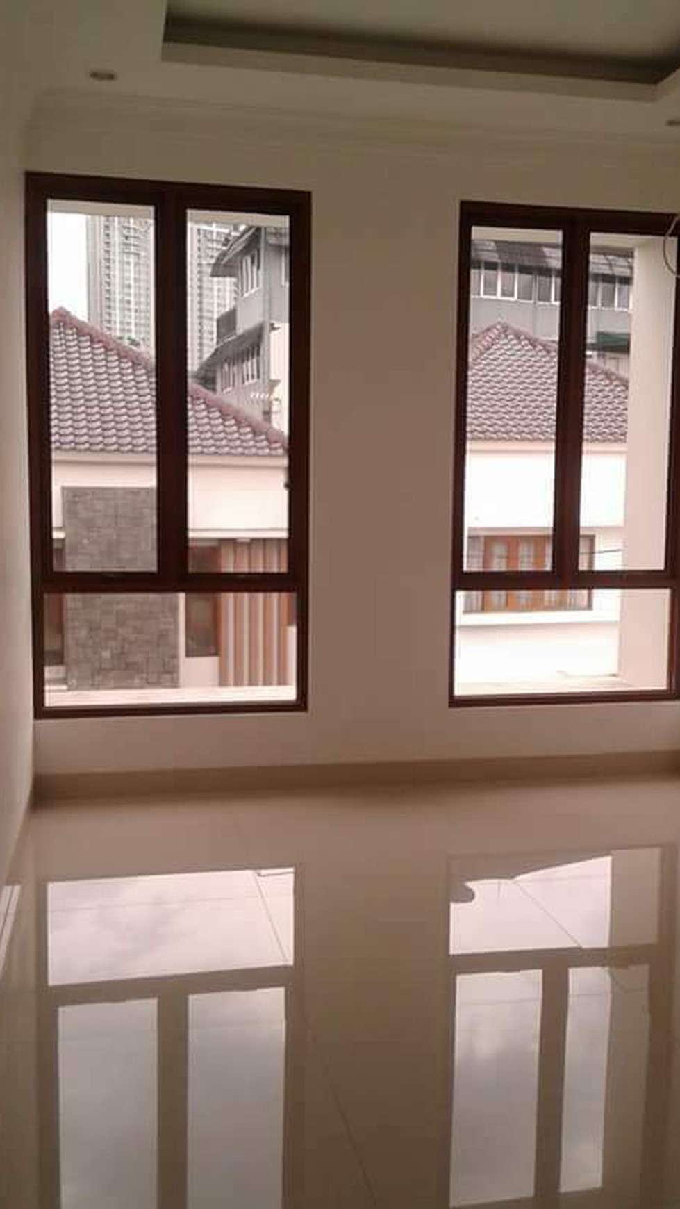 Rumah Cipete Utara, Luas 267 M, 2 Lantai, HARGA 13 M. Nego.