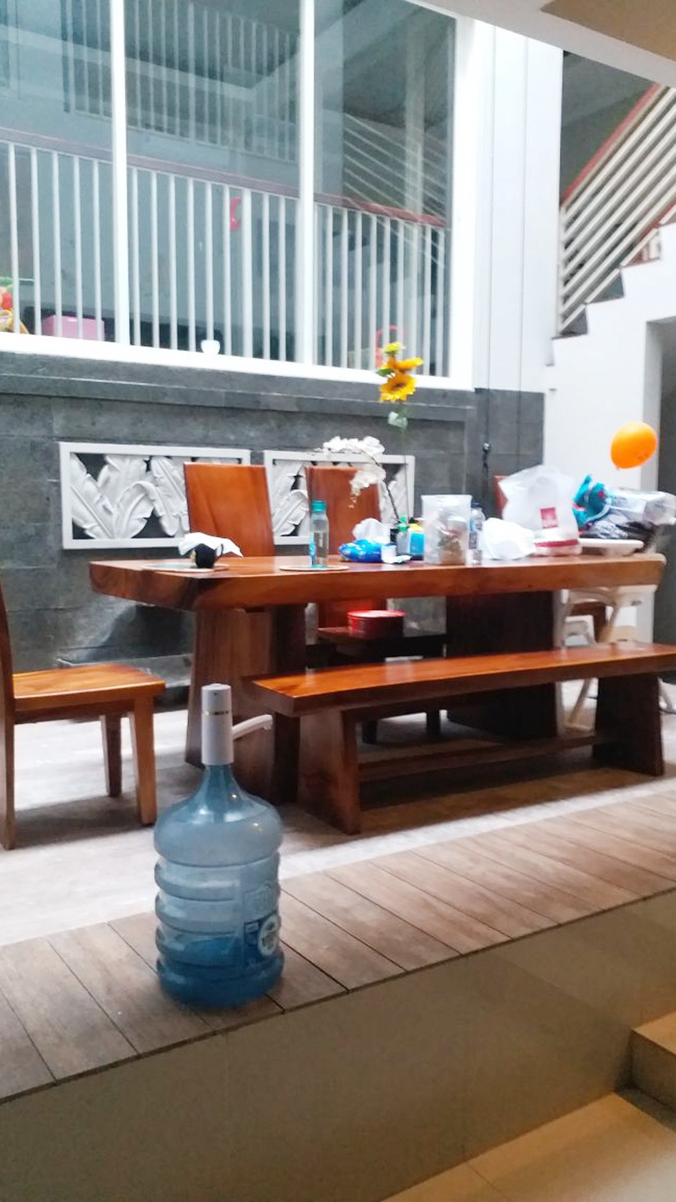 Rumah bagus di Kebayoran Village, Bintaro Jaya, Sektor 7, Tangerang Selatan