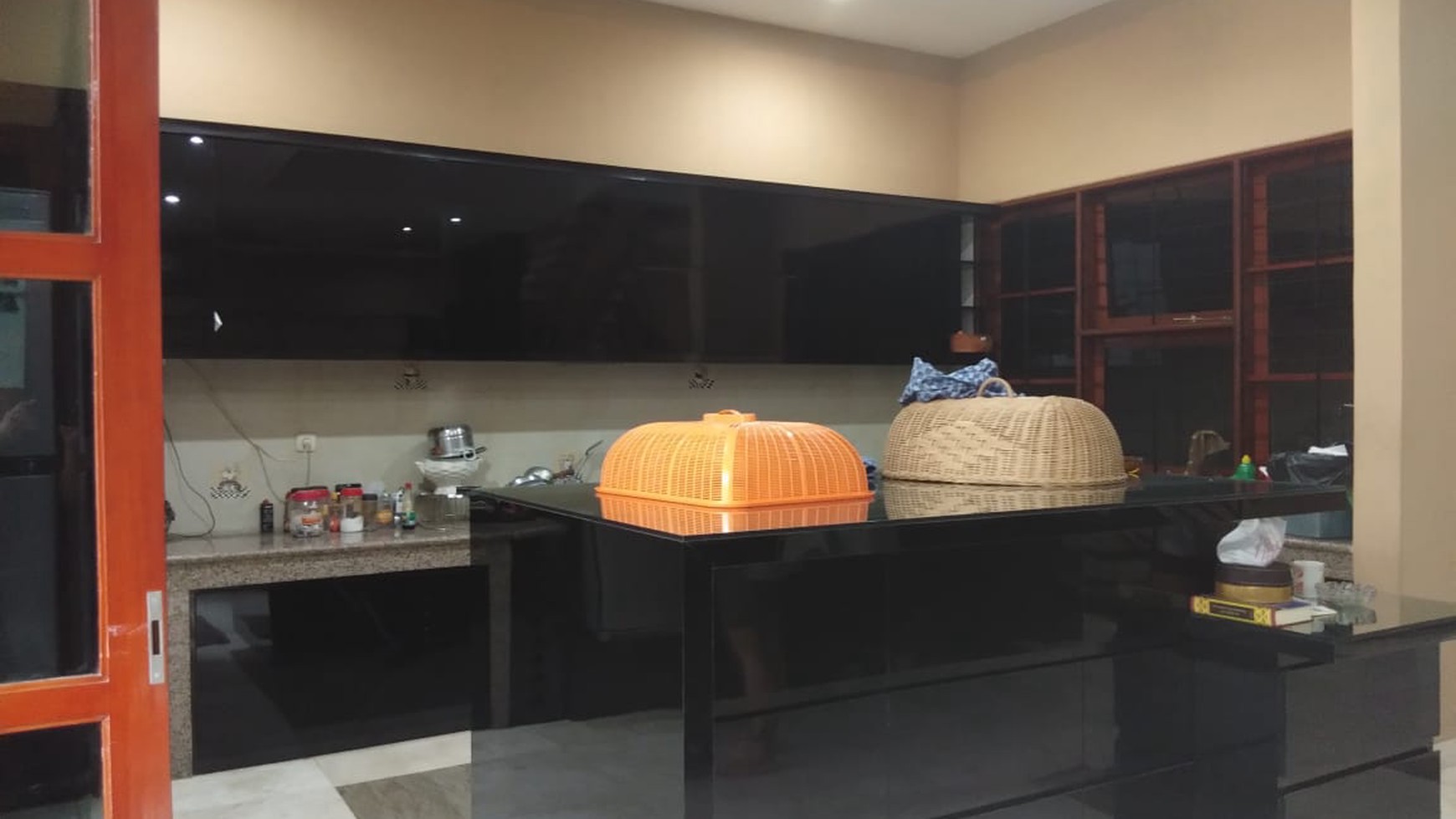 Rumah Cantik Di Lebak Lesari - Lebak Bulus