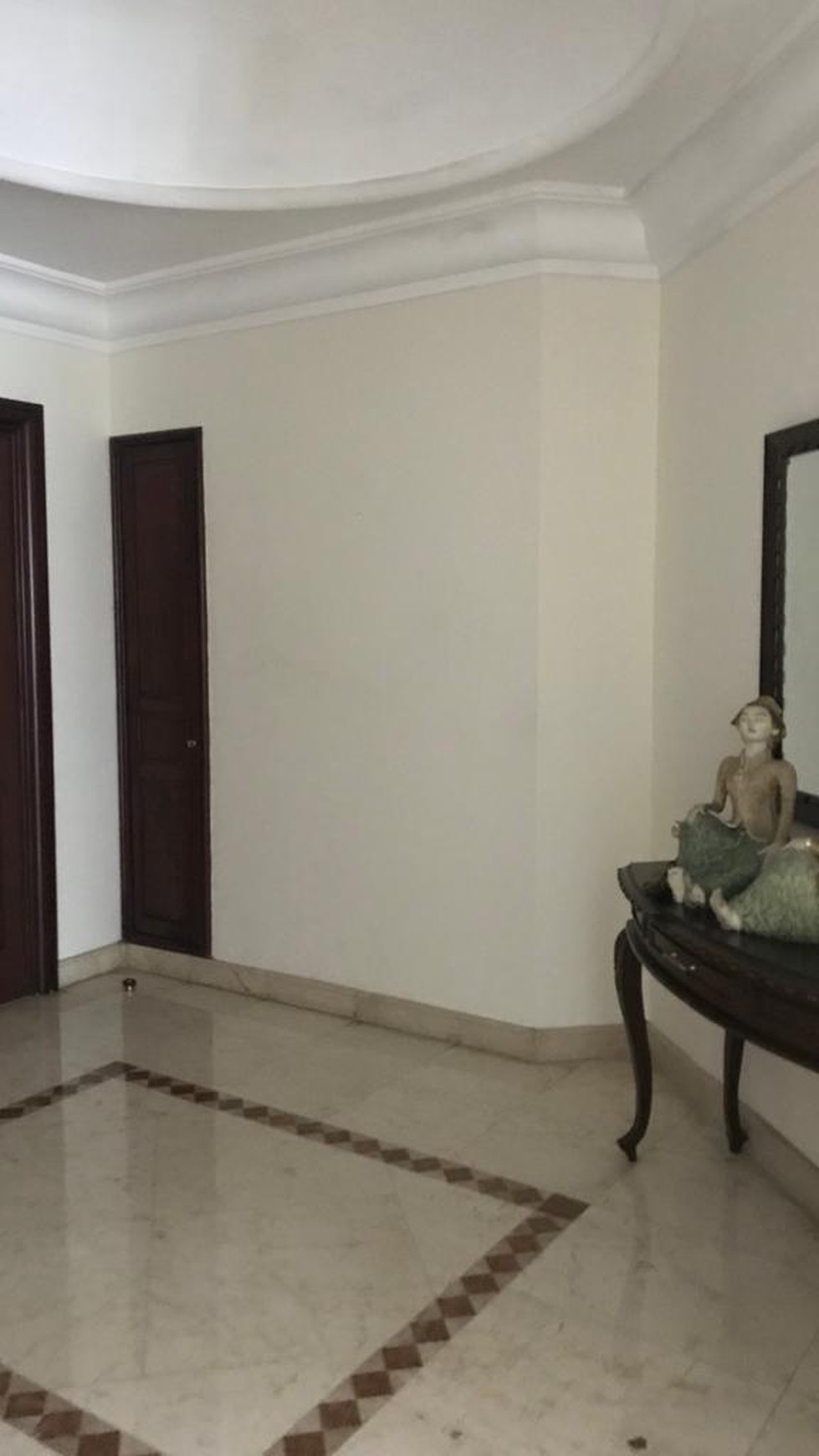 Sewa Apartemen Simprug Teras 3 Bedrooms