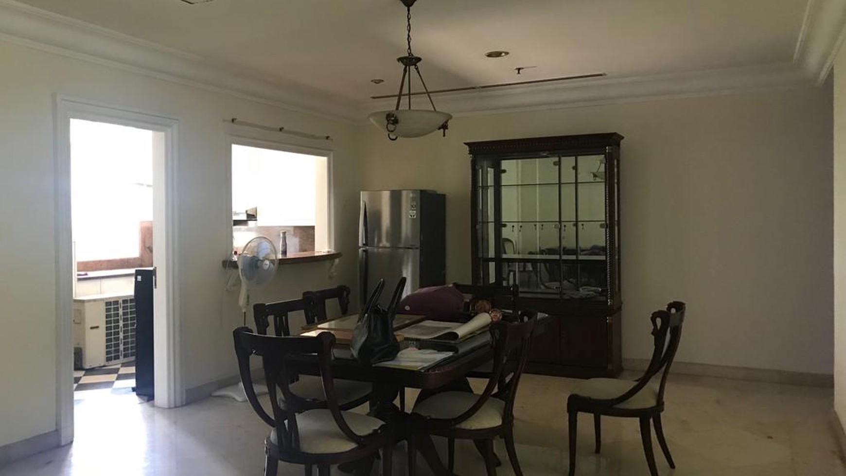 Sewa Apartemen Simprug Teras 3 Bedrooms