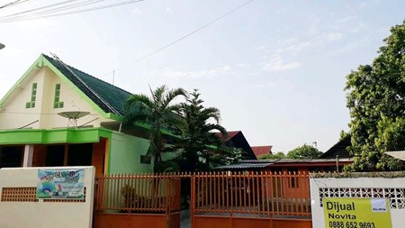 RUMAH + KANTOR \"BENGKEL TRUK\"