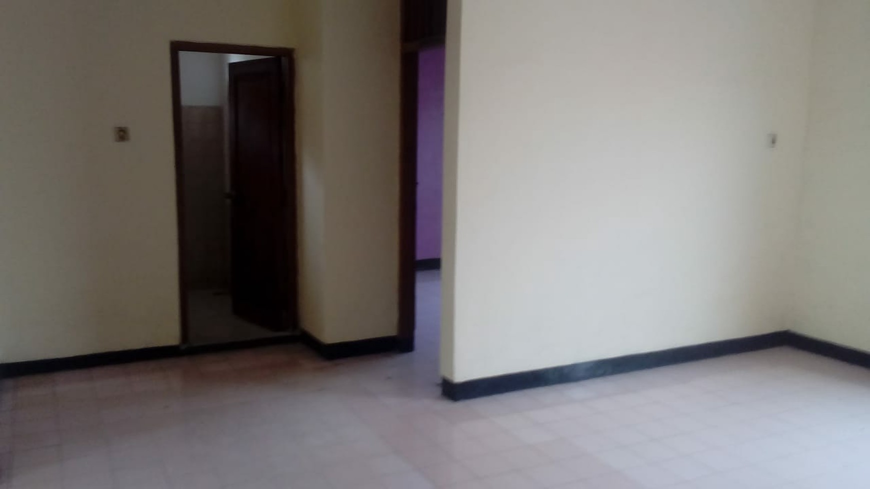 RUMAH 2 LANTAI DI JAKARTA PUSAT