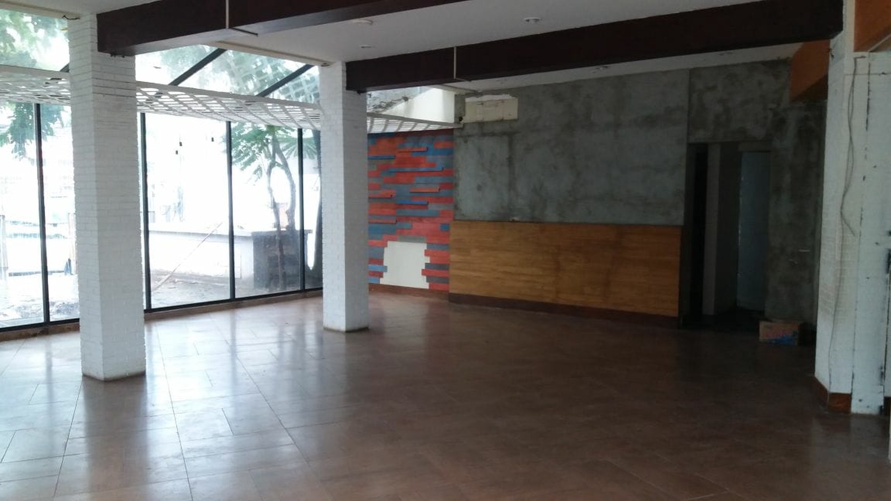 Cocok untuk resto , pusat kota strategis