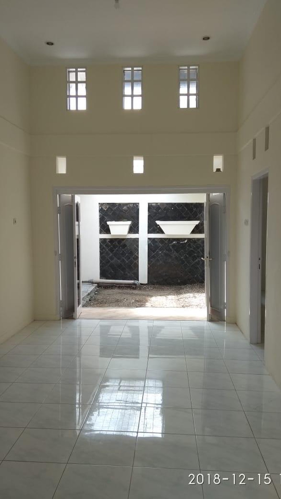 Rumah mungil  Cantik 1 lantai, siap huni, cocok utk kelg kecil di Bintaro