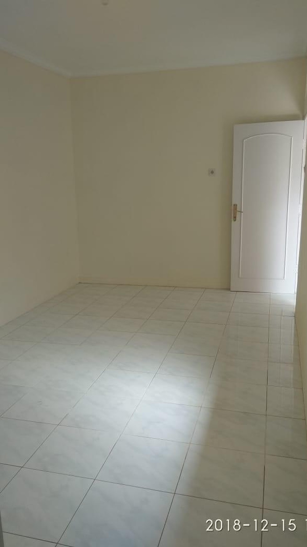 Rumah mungil  Cantik 1 lantai, siap huni, cocok utk kelg kecil di Bintaro