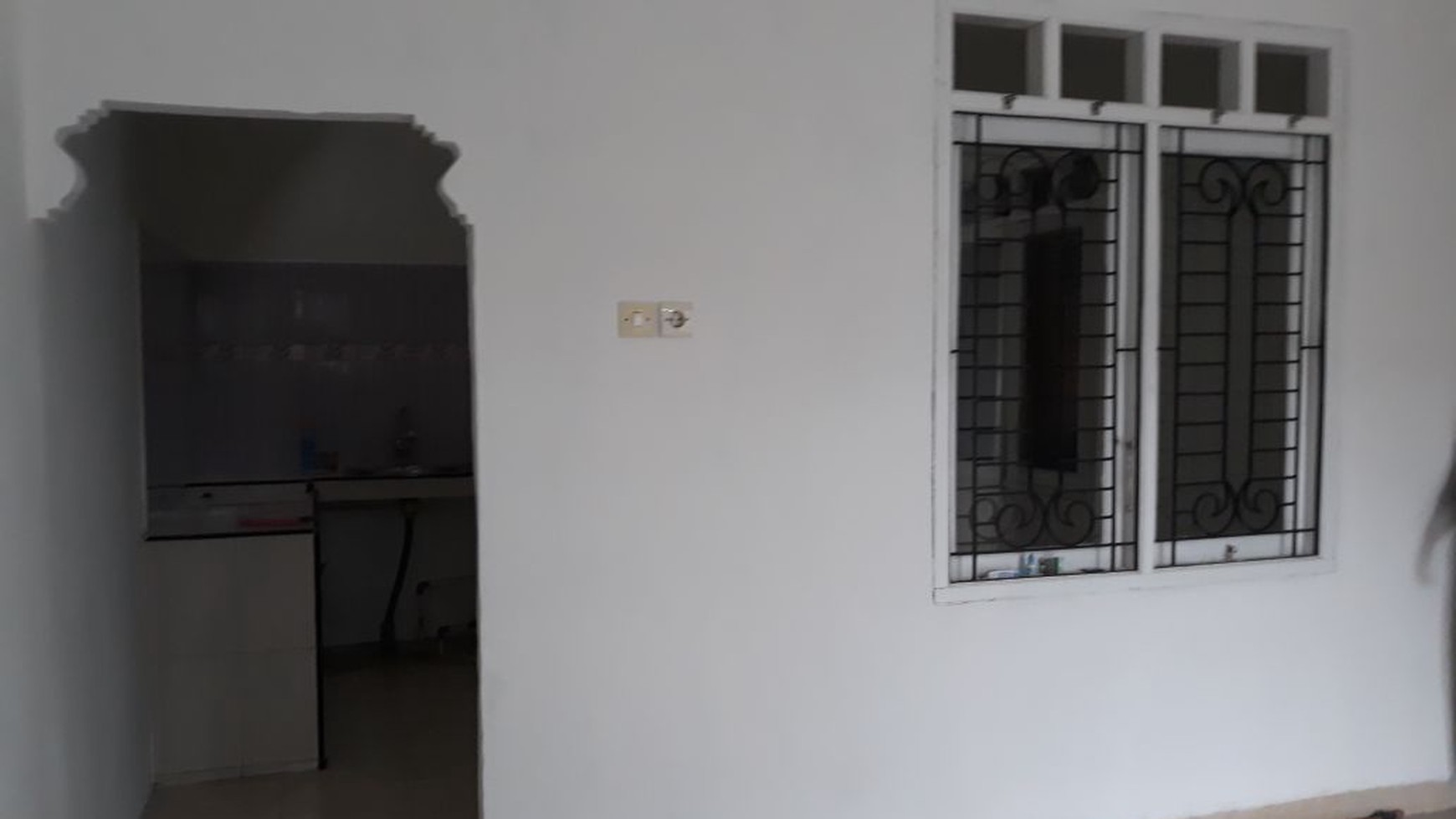 Rumah nyaman di dalam cluster Bekasi Timur Regensi