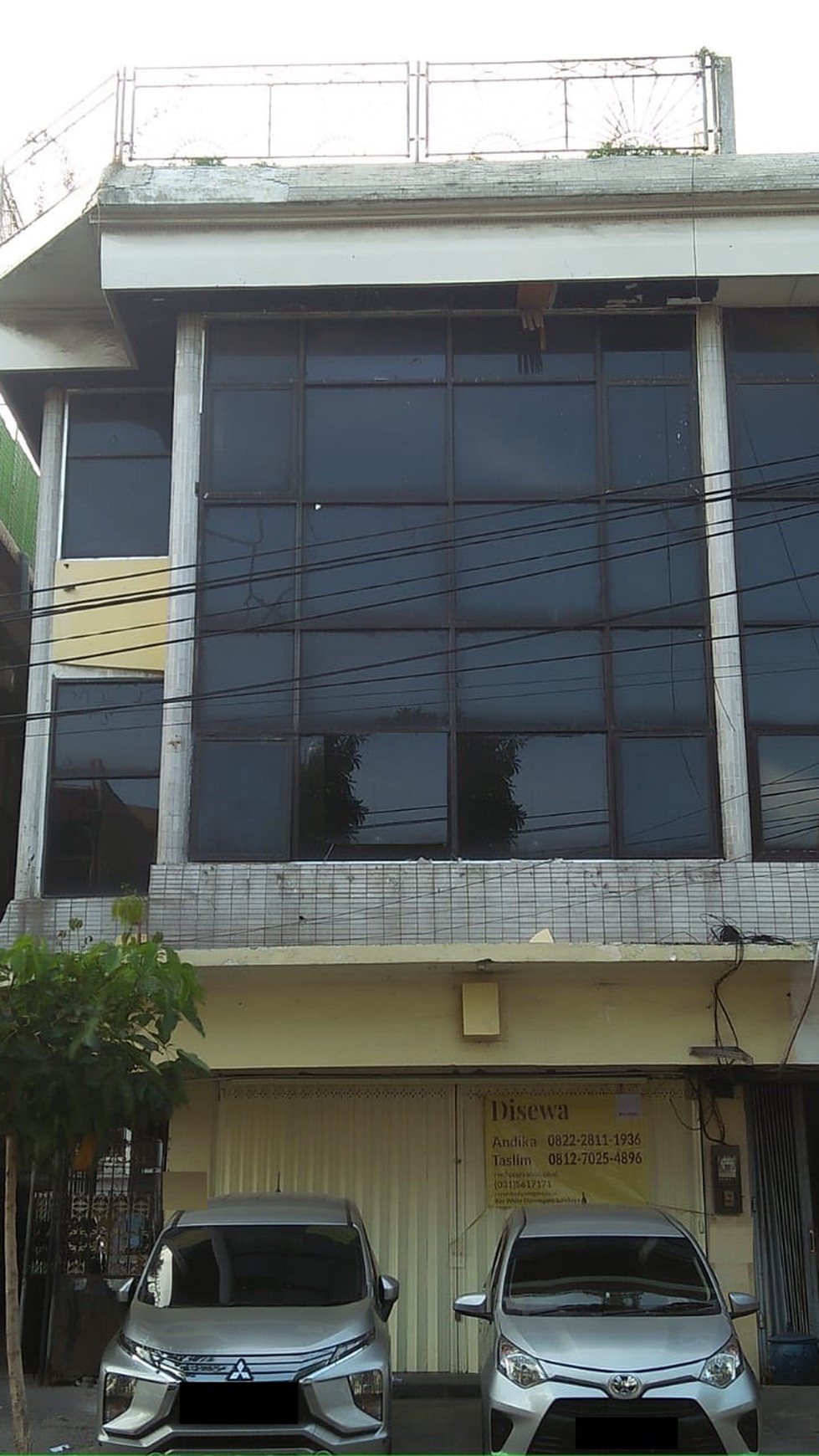 Ruko Tengah kota jalan pahlawan