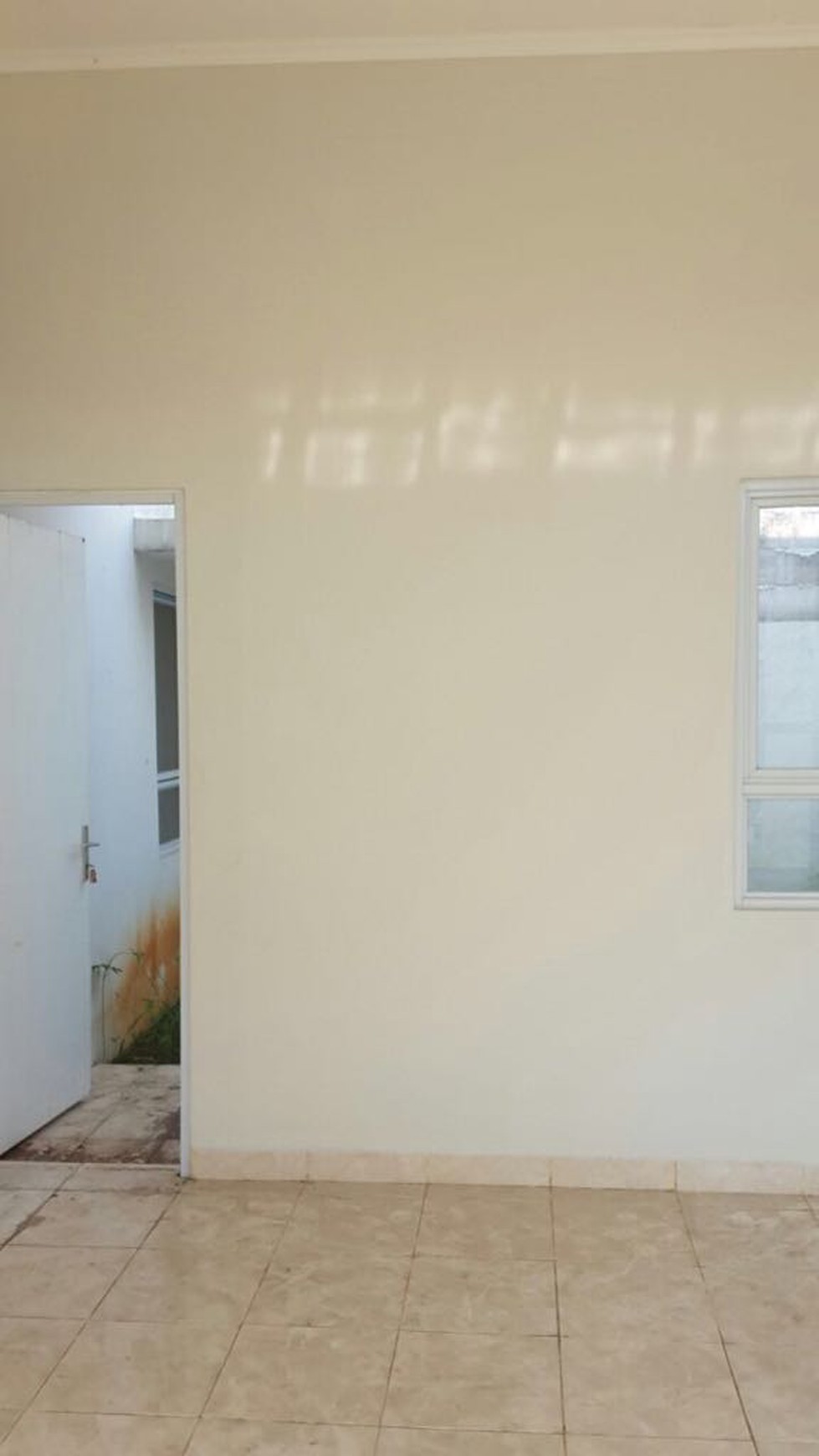 Rumah cantik minimalis @ Central Karawaci , Tangerang