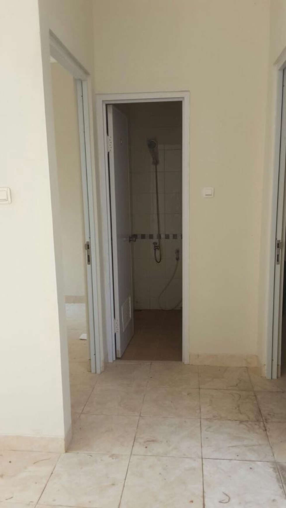 Rumah cantik minimalis @ Central Karawaci , Tangerang