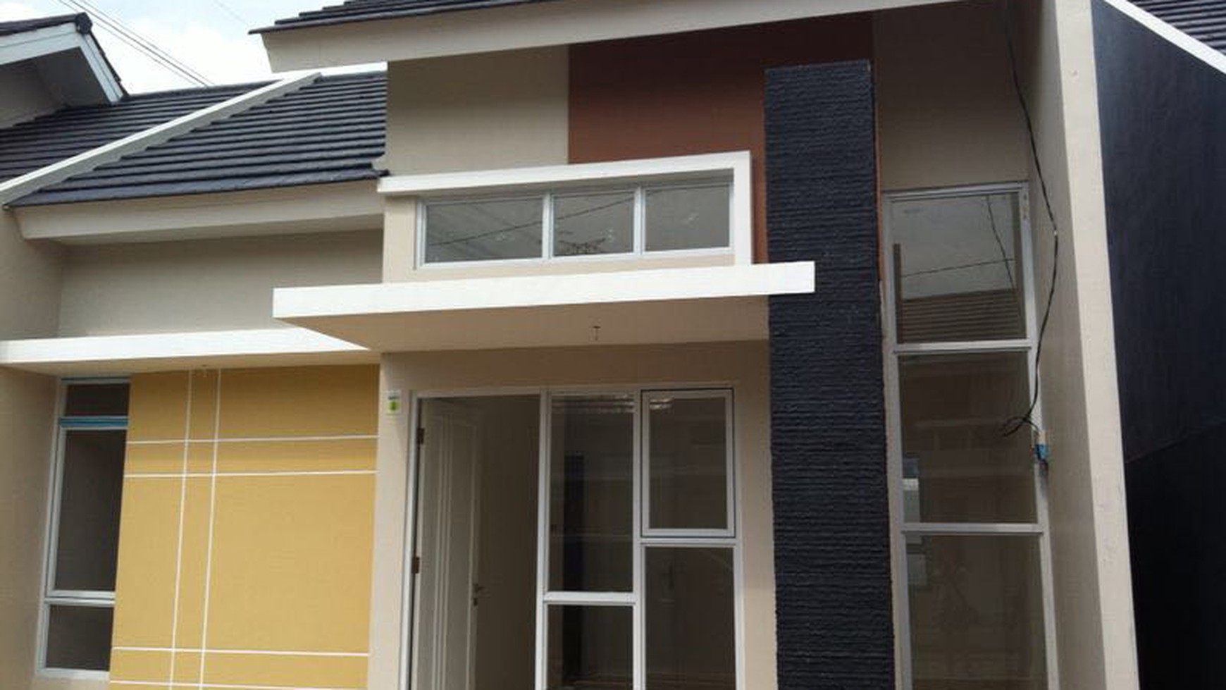 Rumah cantik minimalis @ Central Karawaci , Tangerang