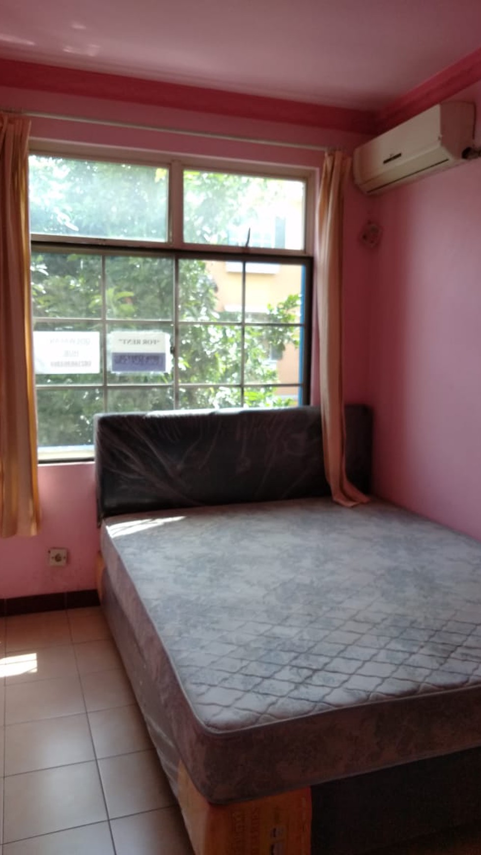 Disewakan Townhouse - Ayu Utara