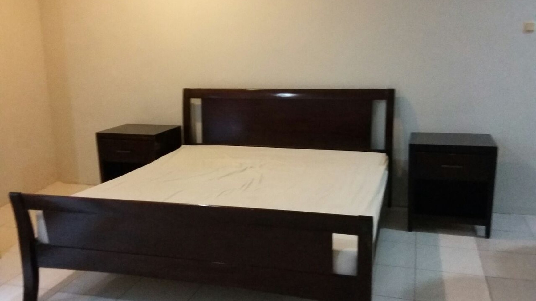 Rumah minimalis ,Bagus di sektor 9 Bintaro Jaya