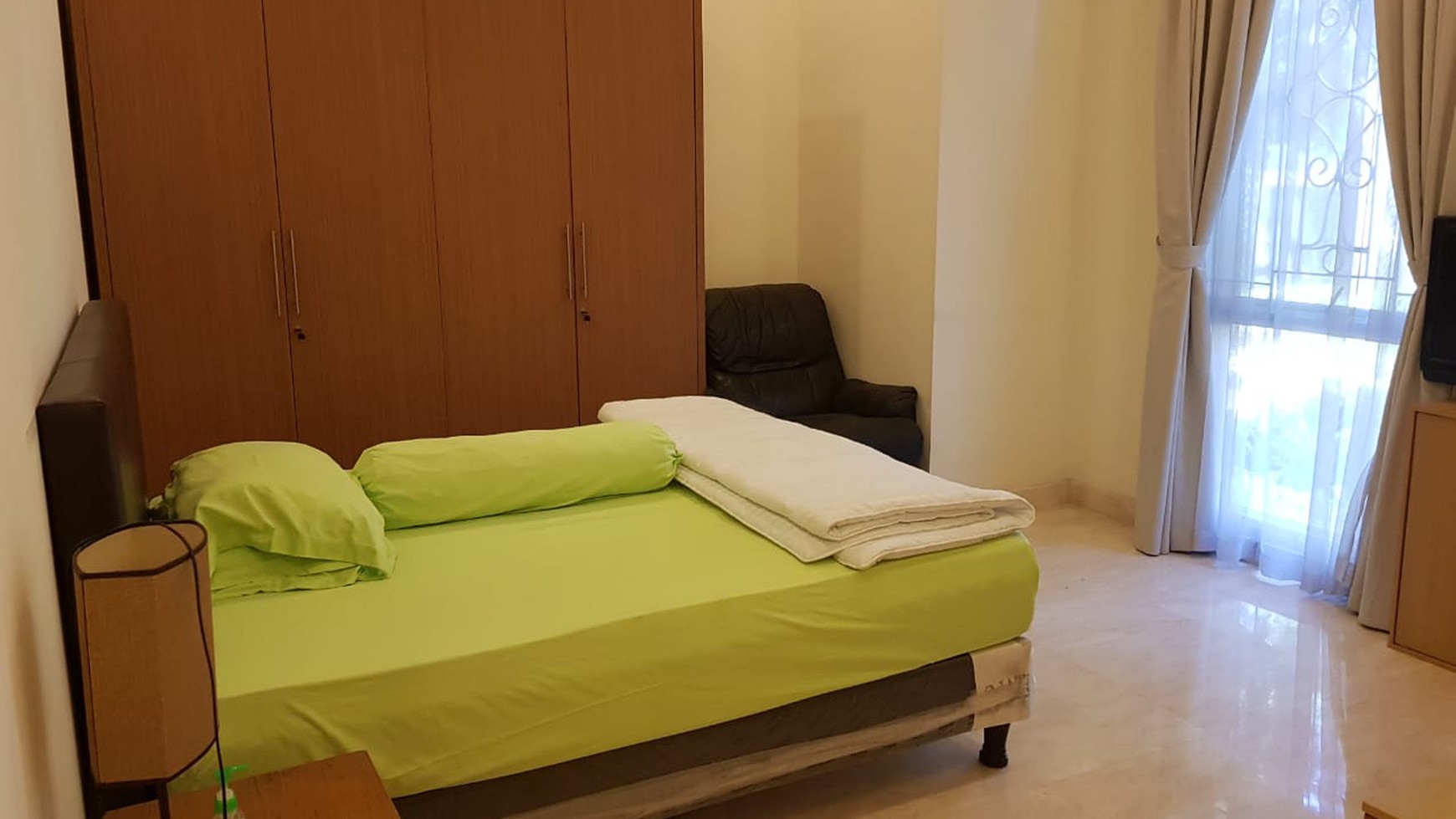 Disewakan Apartemen Senayan Residence, Jakarta Selatan