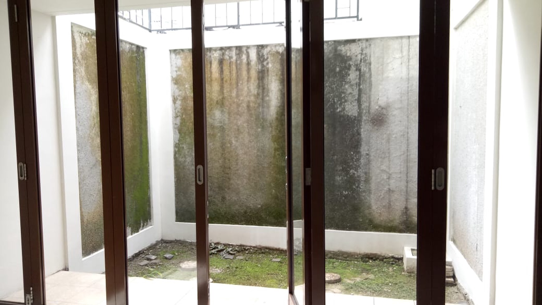 Rumah Standar 2 lantai,siap huni di Bintaro 9