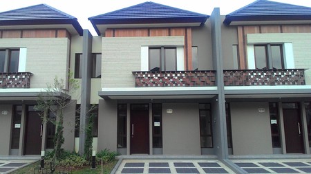 Dijual RegentTown BSD Townhouse