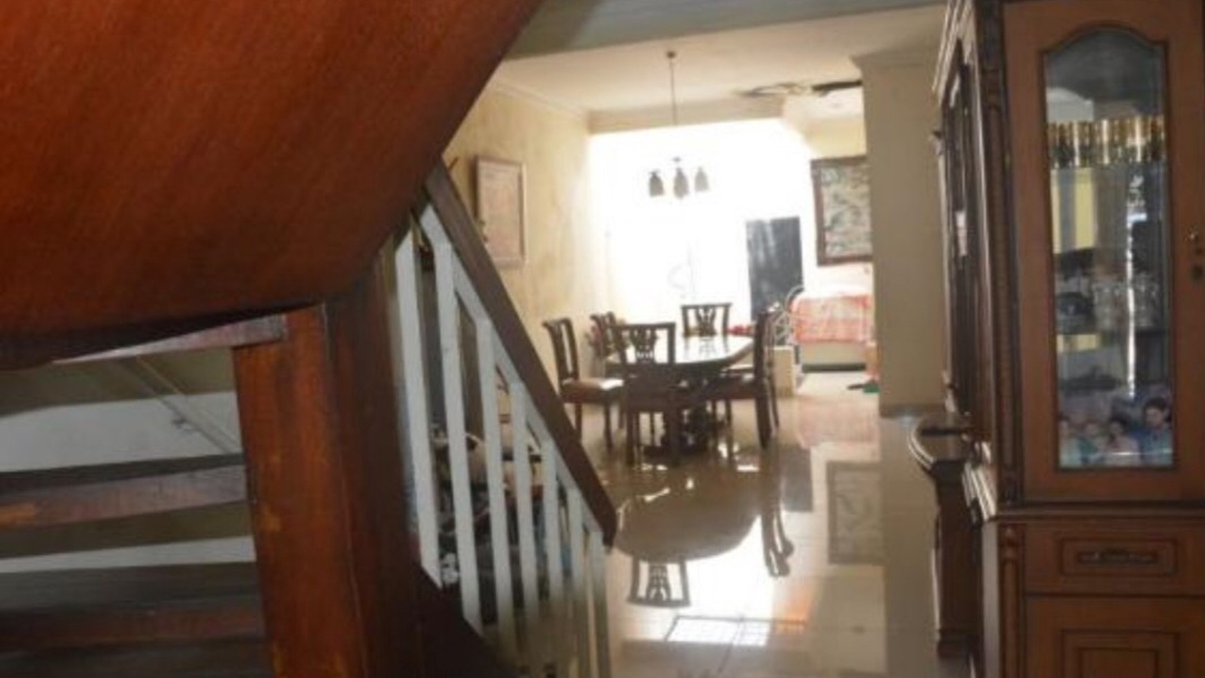 Dijual Rumah Area Komersil di Jalan Pemuda Rawamangun