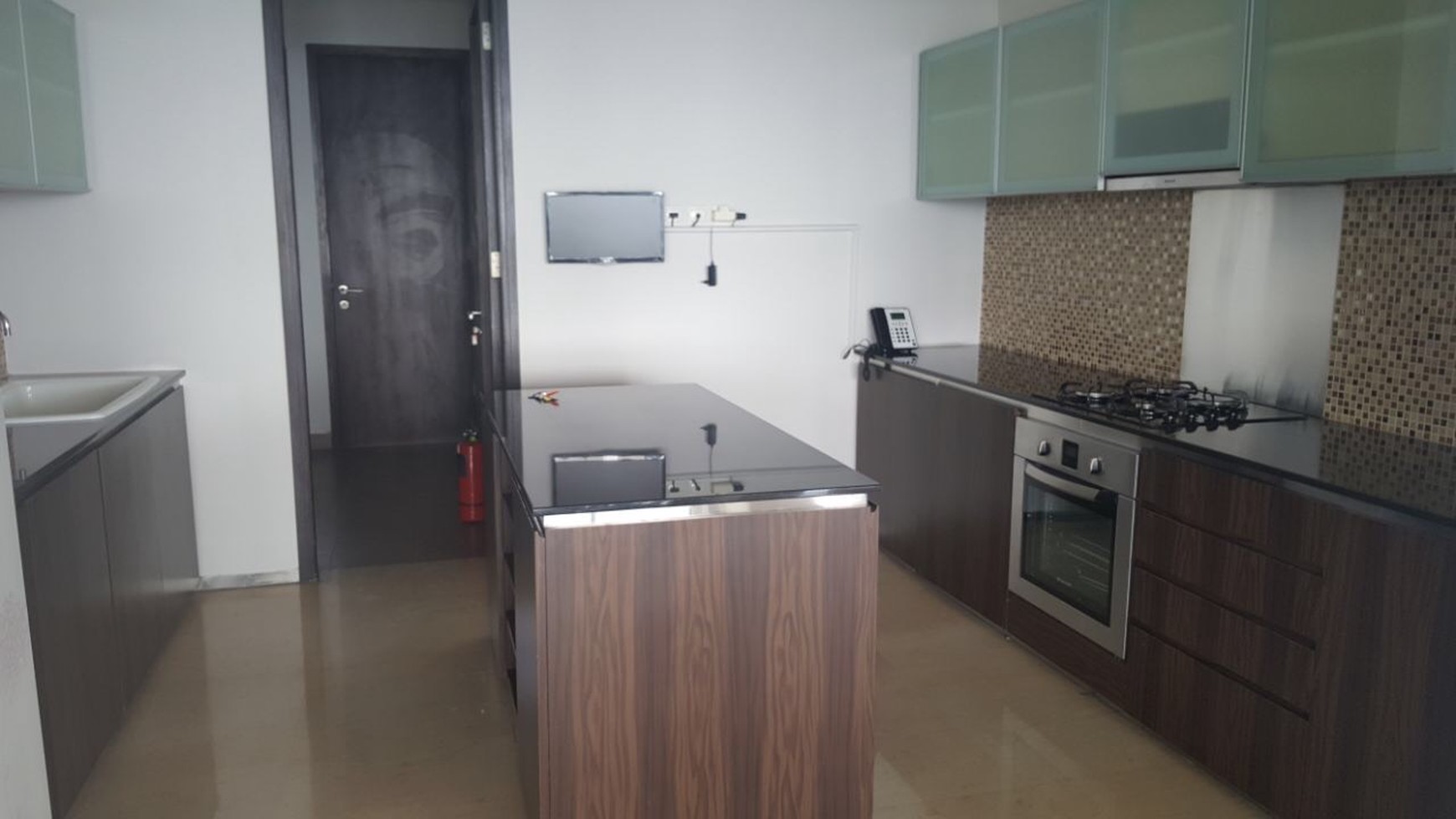 Dijual Cepat Apartemen Nirvana Residence Kemang - Luas 224m dan Luas 350m