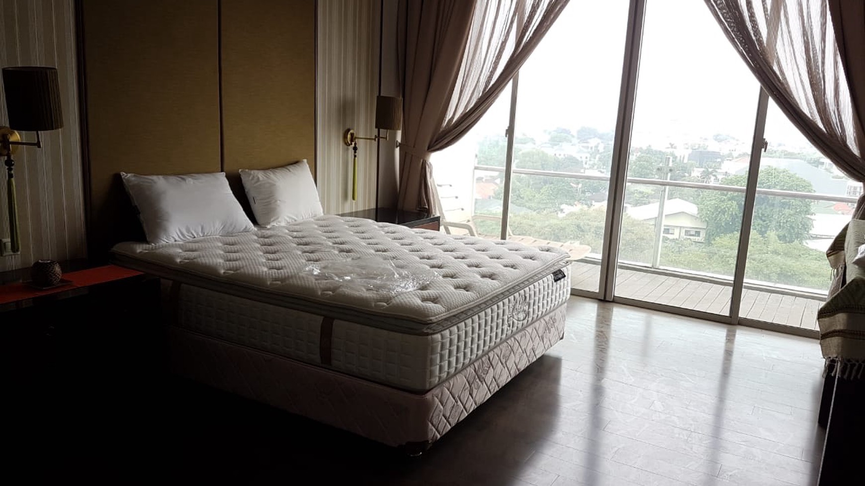 Dijual Cepat Apartemen Nirvana Residence Kemang - Luas 224m dan Luas 350m