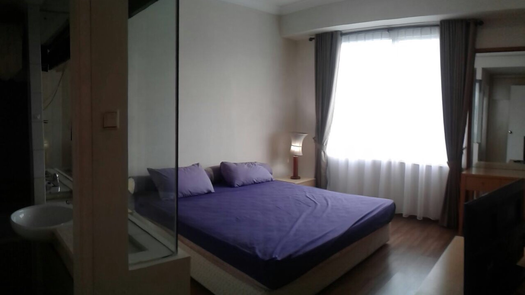 Dijual Cepat Apartemen Batavia Residence Benhil luas 118m - 3BR - Fully Furnished