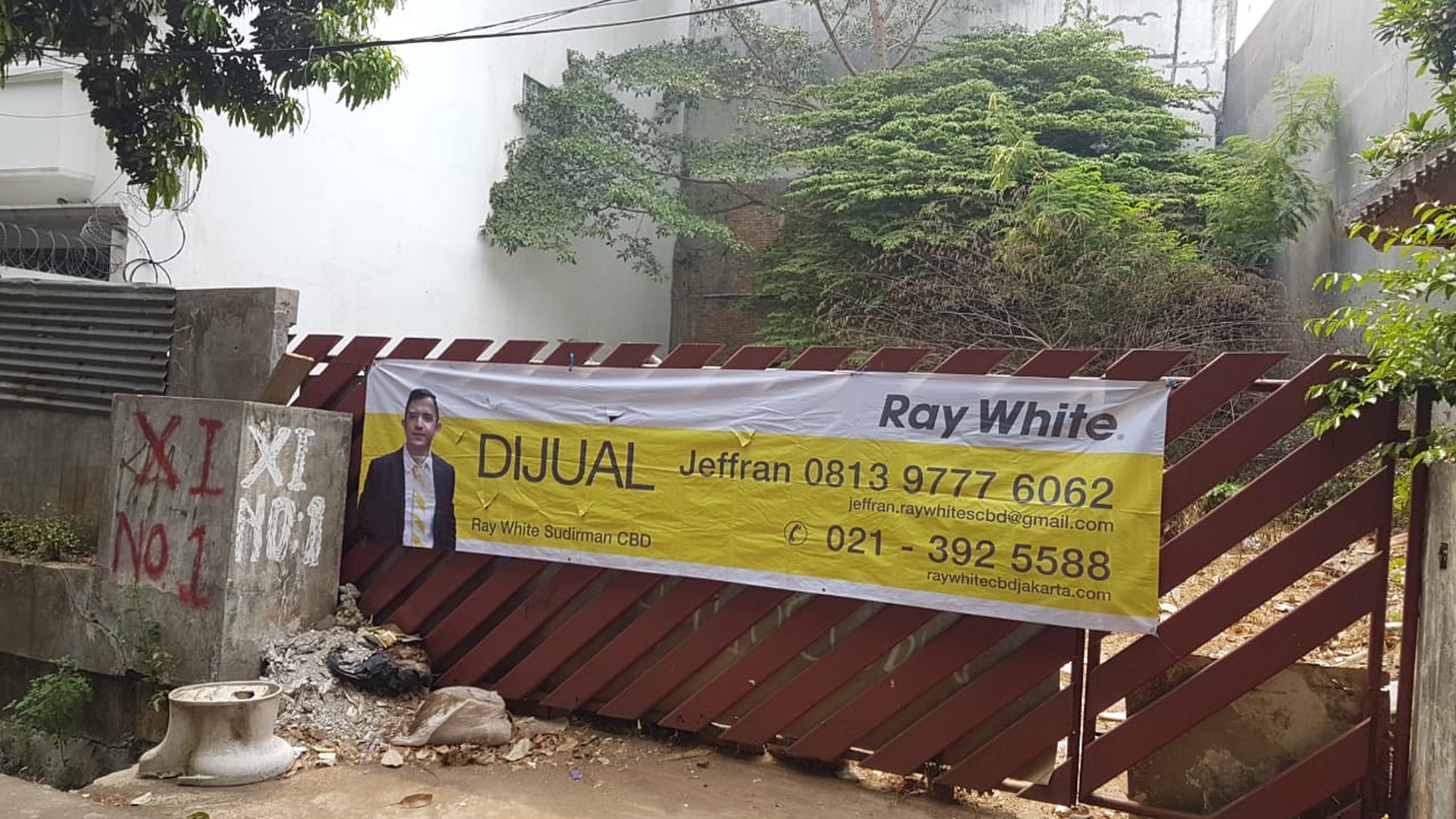 Dijual Tanah di depan Taman Honda Tebet