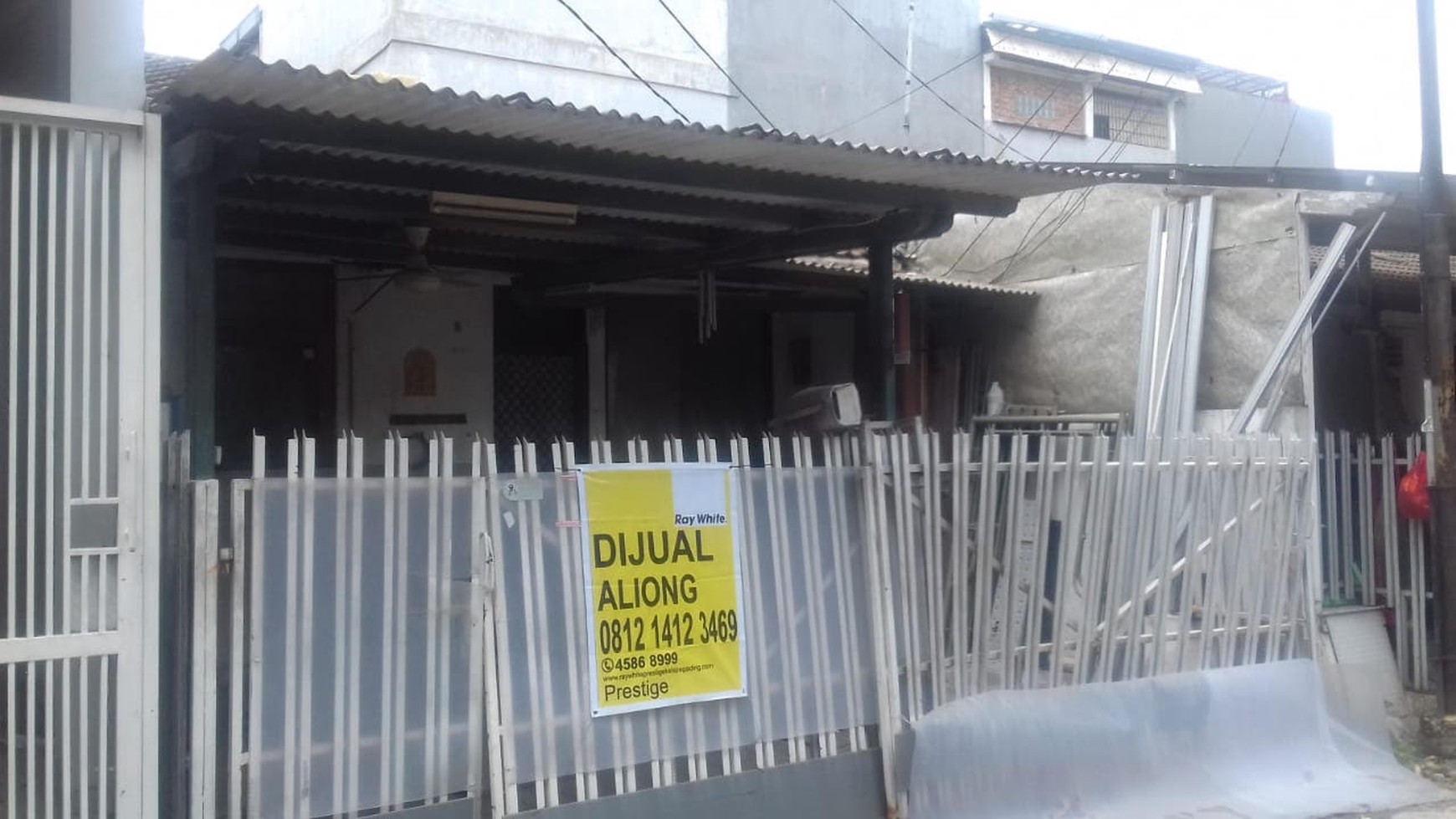 Rumah standart 1 1/4 Lantai, Harga nego sampai Deal di Kelapa Gading