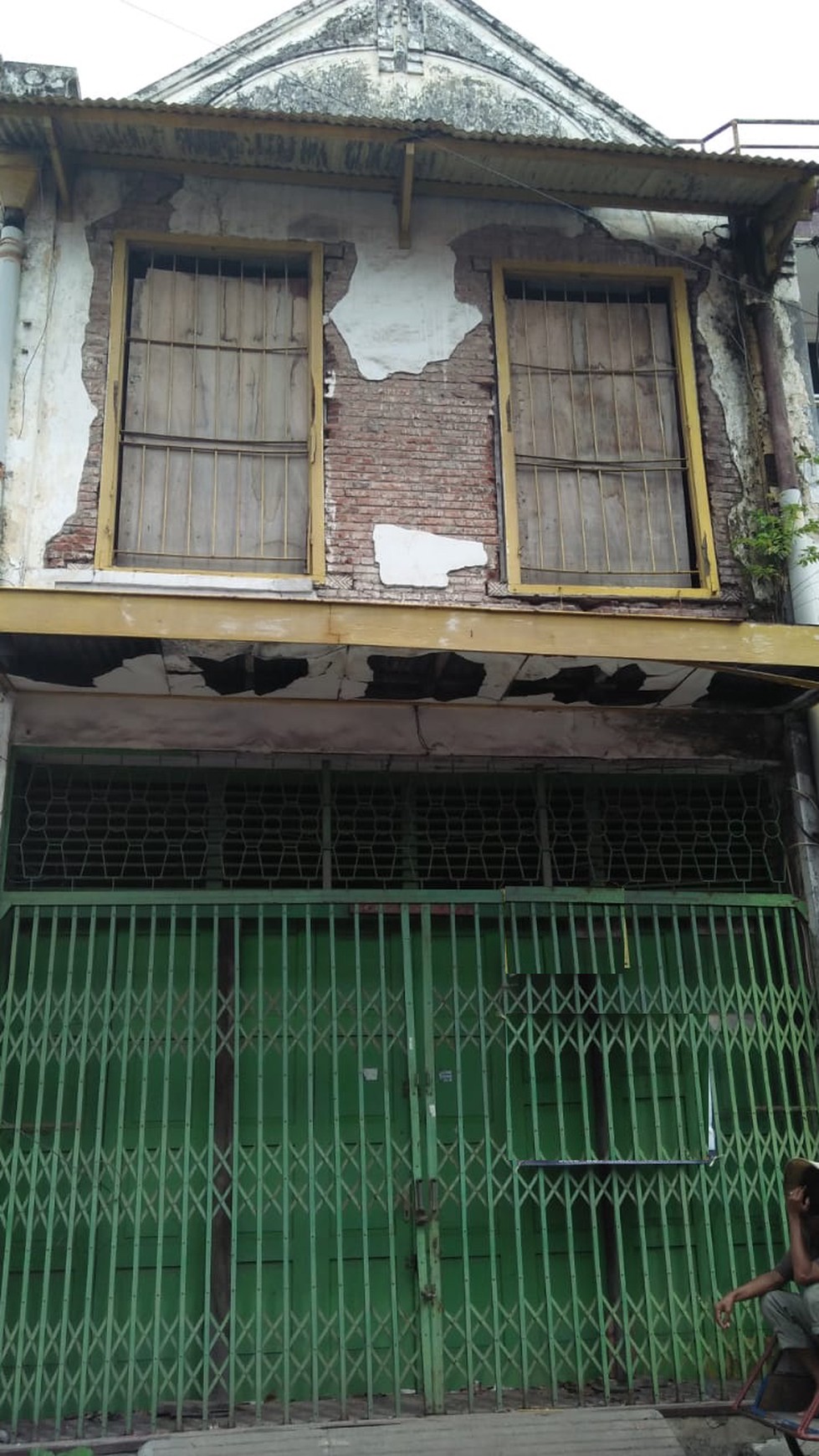 Ruko tengah kota daerah pabean