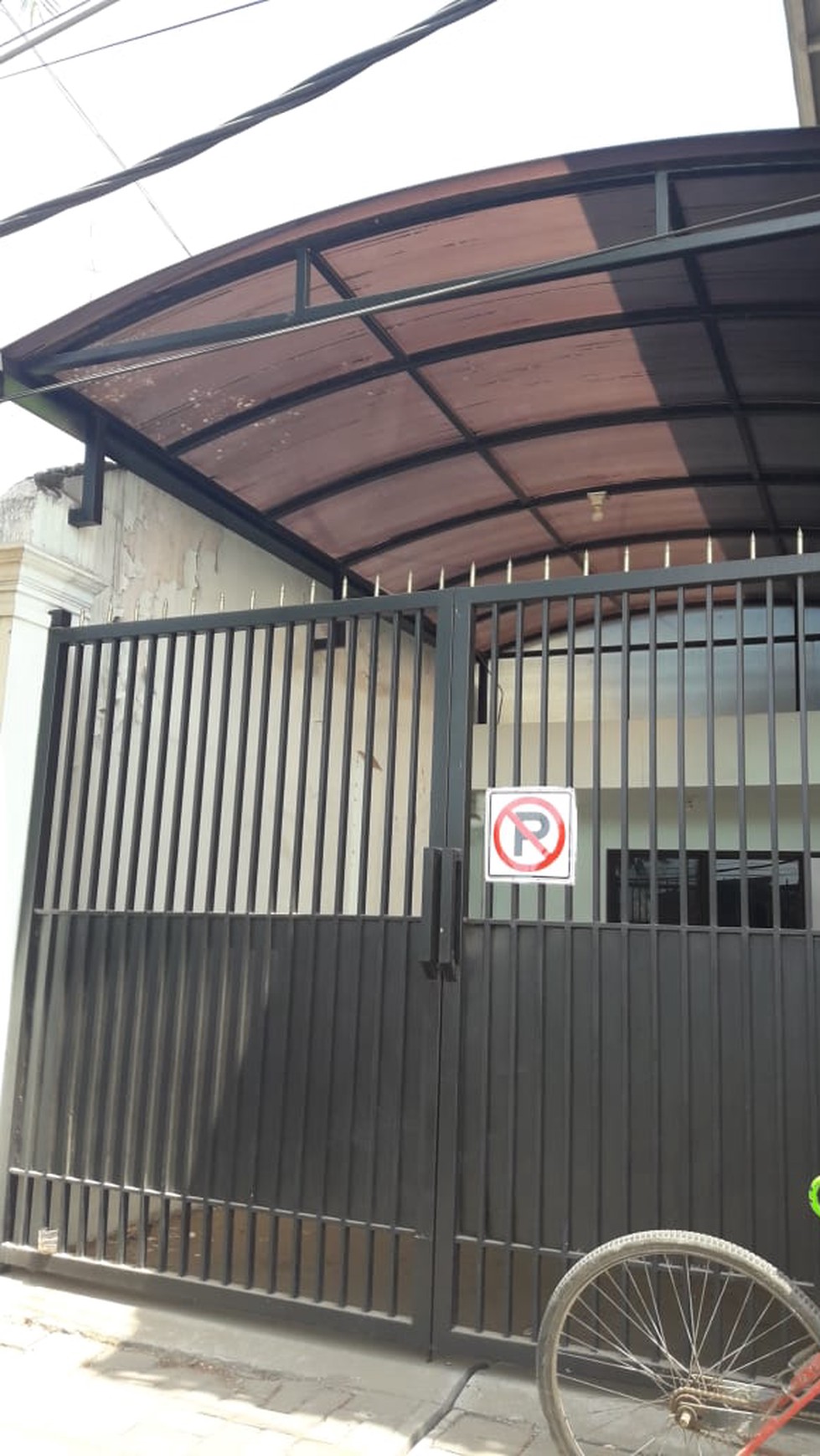 Sewa Rumah Pusat Kota dekat raya diponegoro