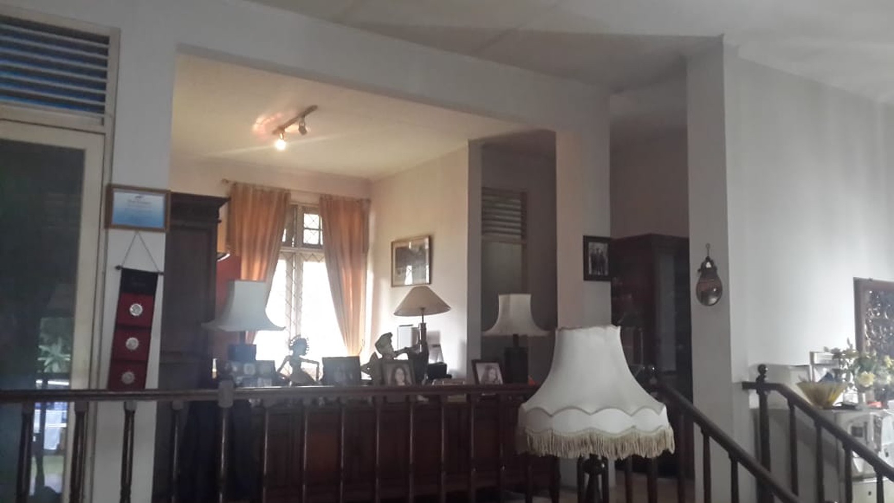 JUAL Rumah di Cipete Jalan Damai Lokasi Sangat Strategis