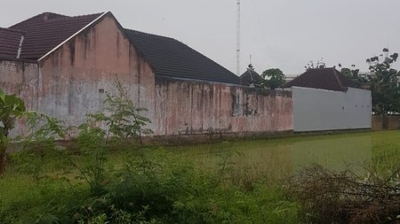 RUMAH KOST 14 KAMAR TIDUR, BERADA DI KRAGILAN, BANGUNTAPAN, BANTUL