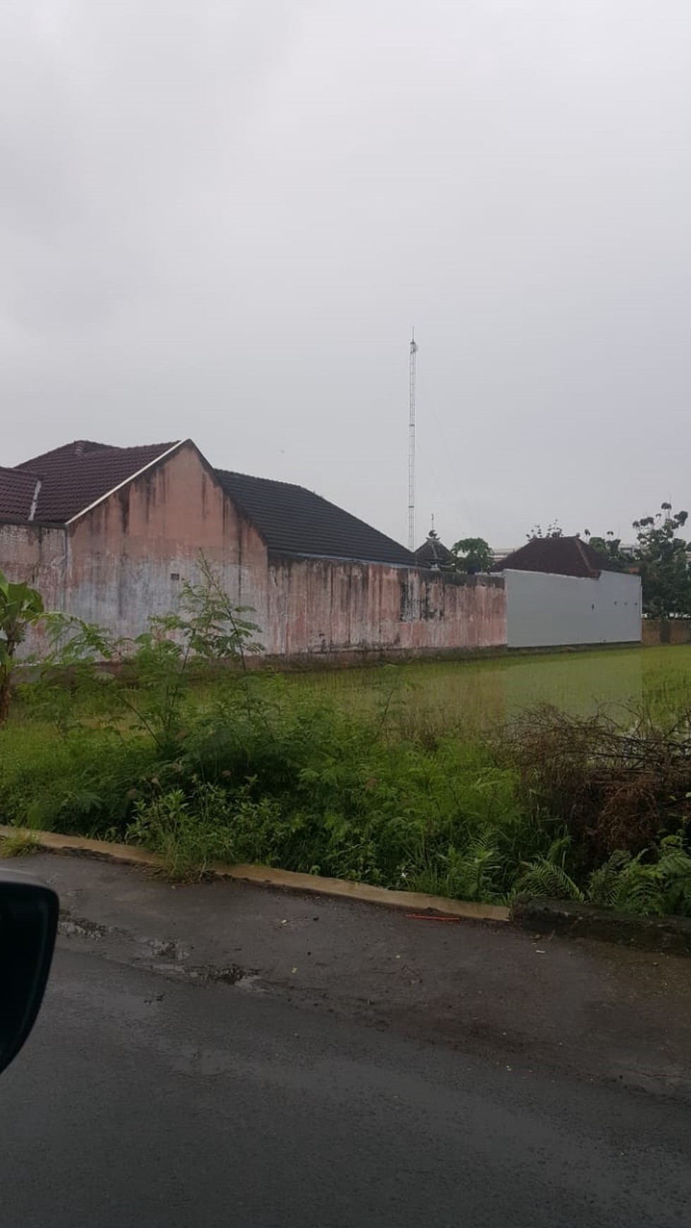 RUMAH KOST 14 KAMAR TIDUR, BERADA DI KRAGILAN, BANGUNTAPAN, BANTUL