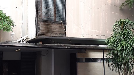 Rumah di Cipete Utara, Kebayoran Baru, Jakarta Selatan, Dalam Cluster, Lokasi Strategis