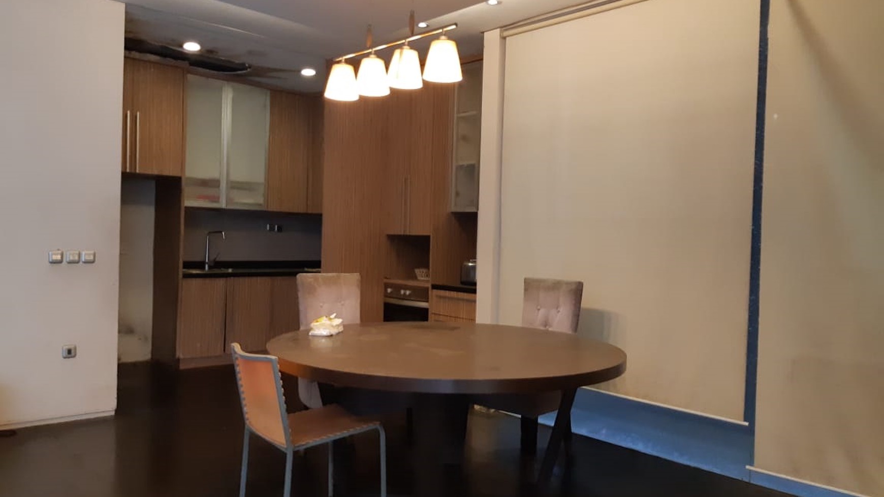Rumah di Cipete Utara, Kebayoran Baru, Jakarta Selatan, Dalam Cluster, Lokasi Strategis