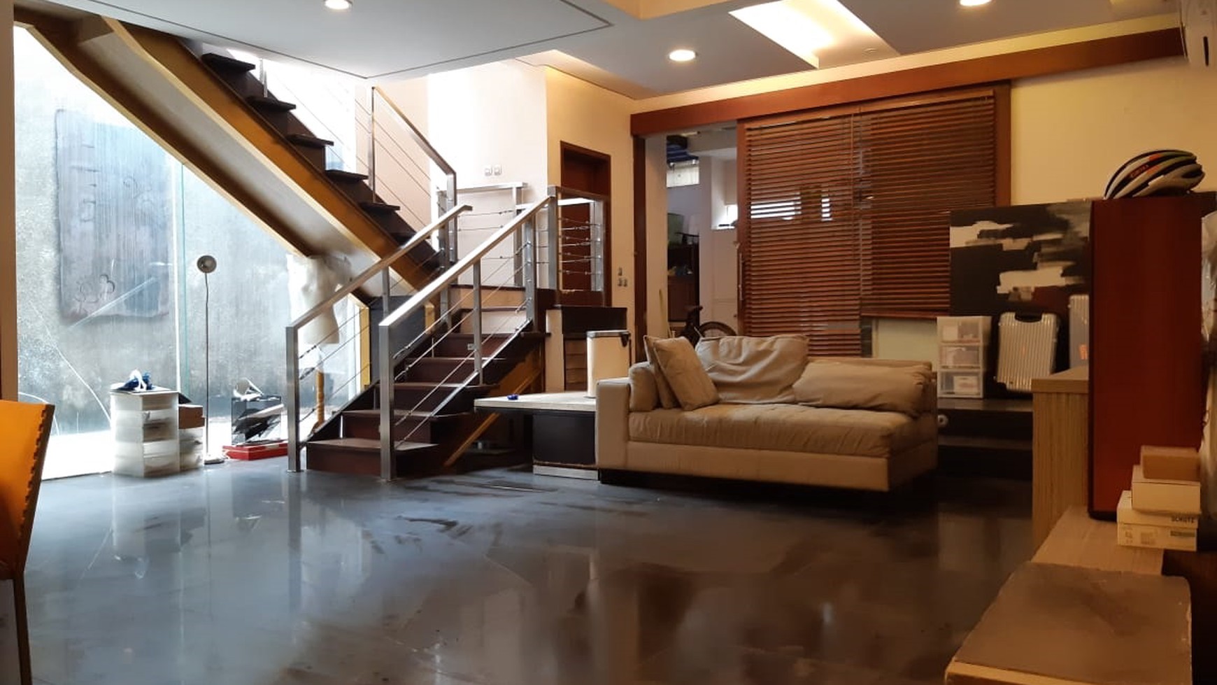 Rumah di Cipete Utara, Kebayoran Baru, Jakarta Selatan, Dalam Cluster, Lokasi Strategis