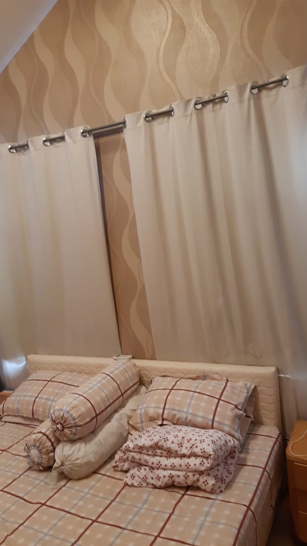 Townhouse Taman Elok Karawaci Tangerang